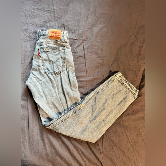Levi Jeans, waist 25, light wash - Picture 4 of 4
